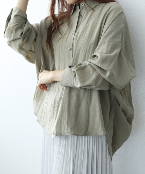 Jines(ジネス)の「ナチュラルワッシャーバックフォルムシャツ(シャツ/ブラウス・レディース・ラベンダー/グレー/オリーブ・38)」の5枚目の写真