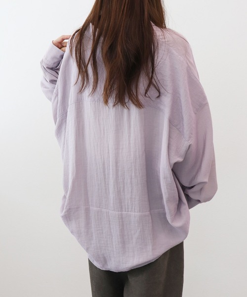 Jines(ジネス)の「ナチュラルワッシャーバックフォルムシャツ(シャツ/ブラウス・レディース・ラベンダー/グレー/オリーブ・38)」の13枚目の写真