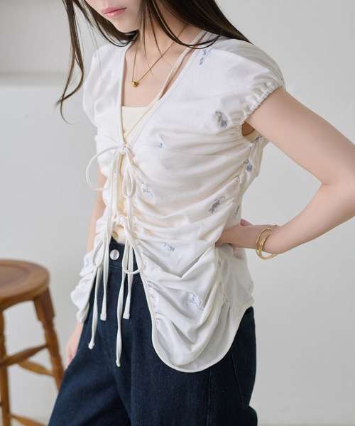 apres jour clair（アプレジュールクレア）の「【apres jour clair 】花柄シャーリングトップス（Tシャツ/カットソー・レディース・クリーム/オフホワイト/ブラウン系その他・X-LARGE/フリー）」の7枚目の写真