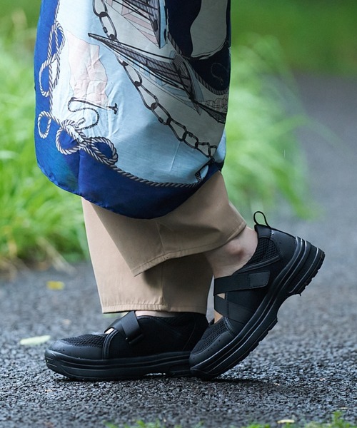 STANDOOL TOKYO(スタンドゥール)の「≪UNISEX≫ +6.5cmヒールアップサンダルスニーカー/Heel Up Sandal Sneaker 【CIELA/シエラ】(サンダル・メンズ・グレー系その他/ブラック・22.5cm/23.5cm/24.5cm/25.5cm/26.5cm/27.5cm)」の11枚目の写真
