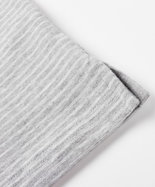 MODE COMMUTER(モードコミューター)の「Yarn-Dyed Striped S/S Polo Shirt(ポロシャツ・メンズ・グレー・SMALL/MEDIUM/LARGE)」の5枚目の写真