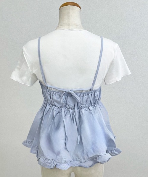 DAY CLOSET(デイ クローゼット)の「【2WAYバッククロス/セットアップ】ペプラムキャミソール+スムースニットTシャツ アンサンブル2点セット レディース(キャミソール・レディース・ホワイト/ブラック/サックスブルー・FREE)」の22枚目の写真