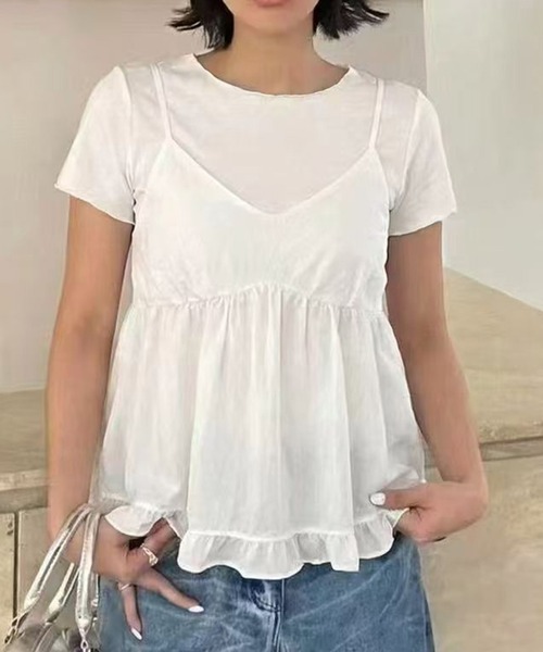 DAY CLOSET(デイ クローゼット)の「【2WAYバッククロス/セットアップ】ペプラムキャミソール+スムースニットTシャツ アンサンブル2点セット レディース(キャミソール・レディース・ホワイト/ブラック/サックスブルー・FREE)」の5枚目の写真