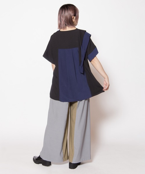 OSMOSIS(オズモーシス)の「アシンメトリーバイカラー切替ブラウス(シャツ/ブラウス・レディース・ライトベージュ/ブラウン/ネイビー・ONE SIZE)」の13枚目の写真