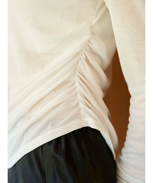 emmi(エミ)の「アシンメトリードレープカットソー(Tシャツ/カットソー・レディース・ブラウン/ブラック/オフホワイト・F)」の12枚目の写真