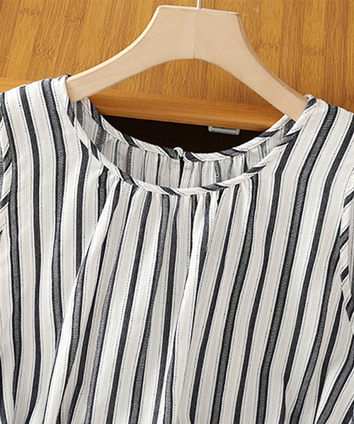 Doux Belle(ドゥーベル)の「フレアシルエットノースリーブトップス(シャツ/ブラウス・レディース・ストライプ・MEDIUM/LARGE/X-LARGE)」の8枚目の写真