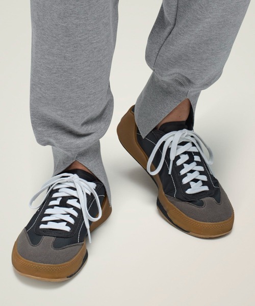 adidas by Stella McCartney（アディダスバイステラマッカートニー）の「【adidas by Stella McCartney】adidas by Stella McCartney コート ブースト / adidas by Stella McCartney Court Boost / アディダス adidas（スニーカー・レディース・ブラック・22.5cm/23.5cm/24.5cm/25.5cm/26.5cm/27.5cm/23.0cm/24.0cm/25.0cm/26.0cm/27.0cm）」の9枚目の写真
