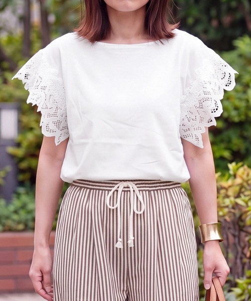 SELECT LEVERY(セレクトリベリー)の「袖レースTシャツ(Tシャツ/カットソー・レディース・ミント/オフホワイト/ブラック・LARGE/MEDIUM)」の4枚目の写真