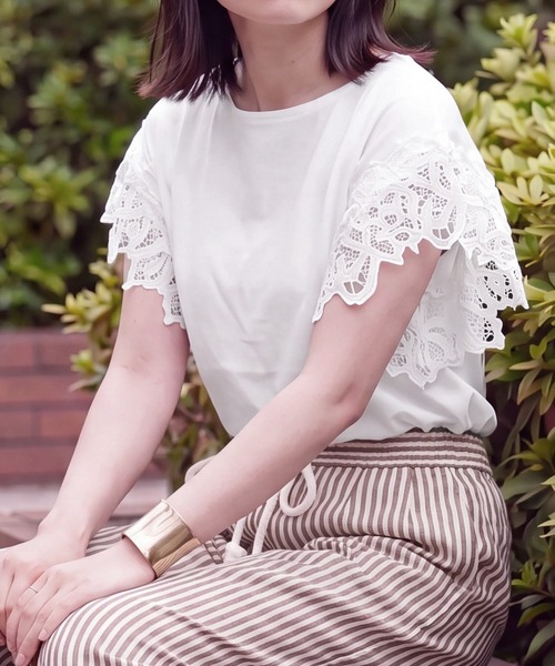 SELECT LEVERY(セレクトリベリー)の「袖レースTシャツ(Tシャツ/カットソー・レディース・ミント/オフホワイト/ブラック・LARGE/MEDIUM)」の8枚目の写真