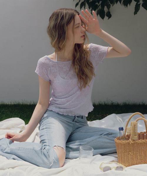 TWEE(トゥウィー)の「アレットローズジャガードオフショルダー半袖Tシャツ(Tシャツ/カットソー・レディース・ラベンダー/ブラック・FREE)」の3枚目の写真