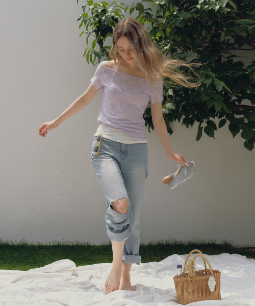 TWEE(トゥウィー)の「アレットローズジャガードオフショルダー半袖Tシャツ(Tシャツ/カットソー・レディース・ラベンダー/ブラック・FREE)」の5枚目の写真