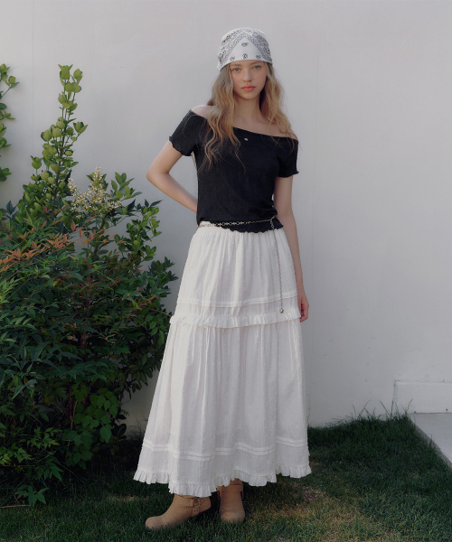 TWEE(トゥウィー)の「アレットローズジャガードオフショルダー半袖Tシャツ(Tシャツ/カットソー・レディース・ラベンダー/ブラック・FREE)」の7枚目の写真
