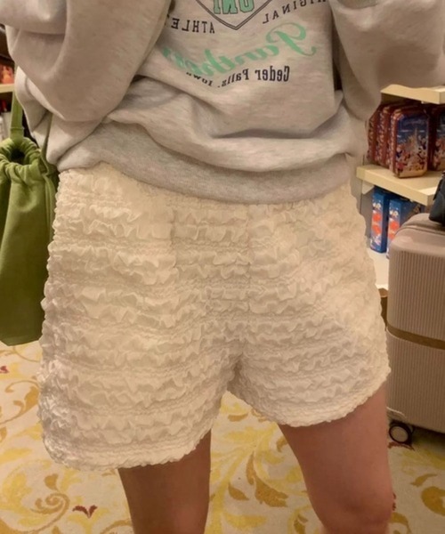 CHEER(チアー)の「【ぷっくりギャザー】シャーリングフリル ショートパンツ イージーパンツ ウエストゴム ポケット付き ハイウエスト ボトムス(その他パンツ・レディース・ブラック/ホワイト・FREE)」の15枚目の写真