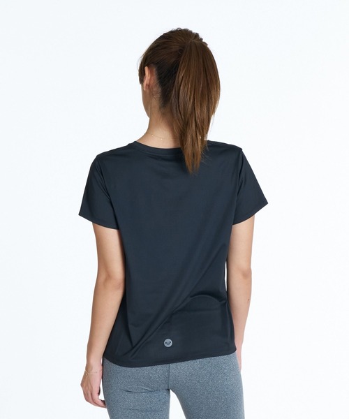 ROXY(ロキシー)の「ROXY FITNESS MY 1ST ROXY TEE 3DポイントロゴTシャツ /速乾/UVカット/水陸両用 【2026年秋冬モデル】/ロキシー(Tシャツ/カットソー・レディース・グレー/コーラル/ホワイト/ブラック/ミント・LARGE/SMALL/MEDIUM)」の8枚目の写真