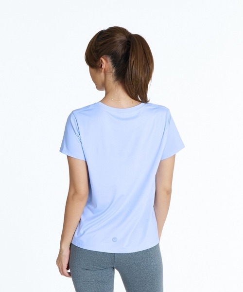 ROXY(ロキシー)の「ROXY FITNESS MY 1ST ROXY TEE 3DポイントロゴTシャツ /速乾/UVカット/水陸両用 【2026年秋冬モデル】/ロキシー(Tシャツ/カットソー・レディース・グレー/コーラル/ホワイト/ブラック/ミント・LARGE/SMALL/MEDIUM)」の10枚目の写真