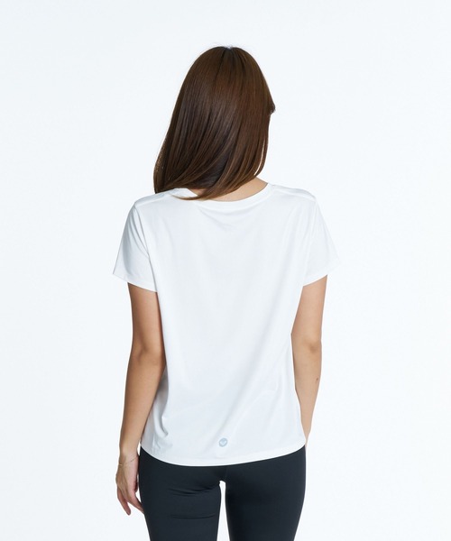 ROXY(ロキシー)の「ROXY FITNESS MY 1ST ROXY TEE 3DポイントロゴTシャツ /速乾/UVカット/水陸両用 【2026年秋冬モデル】/ロキシー(Tシャツ/カットソー・レディース・グレー/コーラル/ホワイト/ブラック/ミント・LARGE/SMALL/MEDIUM)」の7枚目の写真