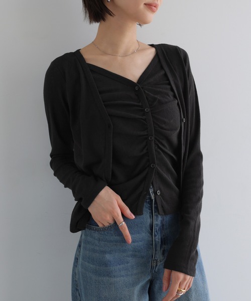 andme(アンドミー)の「レイヤード風ギャザー長袖トップス(Tシャツ/カットソー・レディース・ブラック/ブラウン/アイボリー・M)」の13枚目の写真