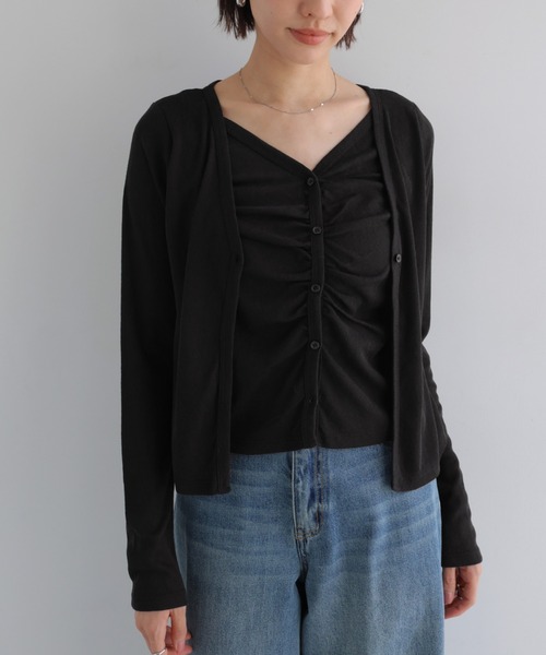 andme(アンドミー)の「レイヤード風ギャザー長袖トップス(Tシャツ/カットソー・レディース・ブラック/ブラウン/アイボリー・M)」の16枚目の写真