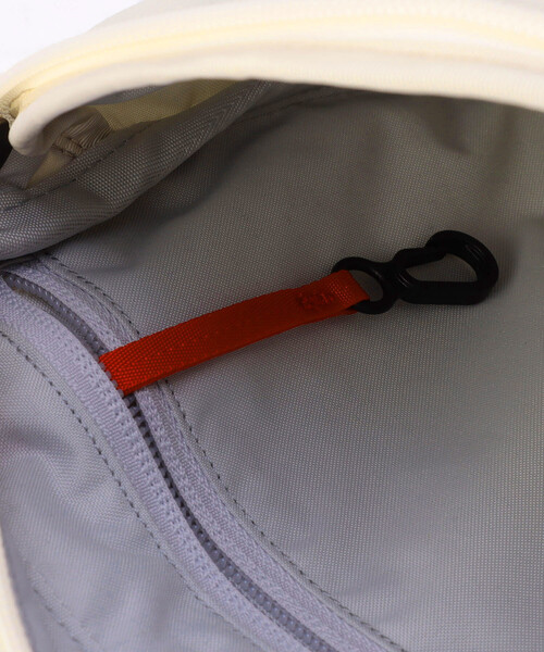 ARC'TERYX(アークテリクス)の「ARC’TERYX/アークテリクス マンティス 2 ウエストパック/Mantis 2 Waist Pack(ショルダーバッグ・メンズ・グリーン/ブラック/ホワイト・ONE SIZE)」の16枚目の写真