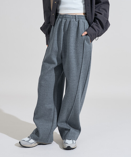 FREAK'S STORE(フリークスストア)の「ボンディングカーブワイドパンツ(スウェットパンツ・レディース・チャコール/グレー/オフホワイト・MEDIUM/SMALL)」の1枚目の写真
