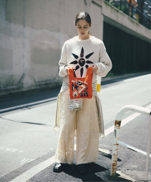 BAYFLOW(ベイフロー)の「【KAORU SATO×BAYFLOW】アートジャガードニットトートBAG(WEB限定)(トートバッグ・レディース・オレンジ・0)」の12枚目の写真