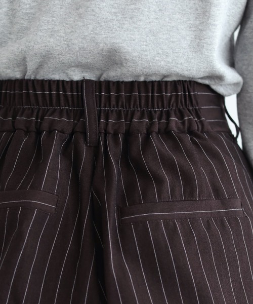 STYLE DELI(スタイルデリ)の「ピンストライプ柄タックワイドパンツ(その他パンツ・レディース・ブラウン/スミクロ・FREE)」の20枚目の写真