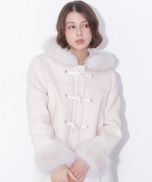 フェイクファー付きショートダッフルコート