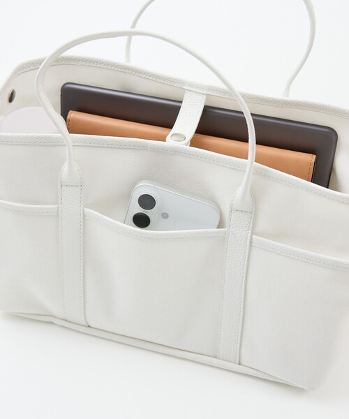 collex(コレックス)の「【Latt】Resaキャンバス3wayトートバッグ(トートバッグ・レディース・ブラック/ホワイト・フリー)」の4枚目の写真