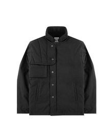 FORMLICH（ポムリッシュ）の「CONTOUR DECK JACKET / BLACK（ダウンジャケット/コート）」