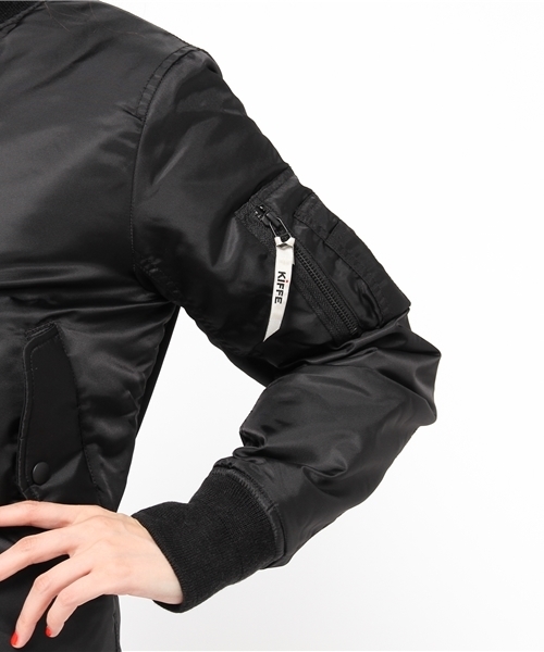 KIFFE(キッフェ)の「KIFFE:MA-1(MA-1・レディース・ベージュ/ブラック・ONE SIZE)」の11枚目の写真