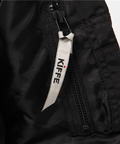 KIFFE(キッフェ)の「KIFFE:MA-1(MA-1・レディース・ベージュ/ブラック・ONE SIZE)」の4枚目の写真