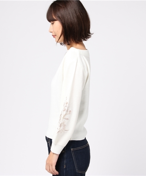 mysty woman（ミスティウーマン）の「エンブロイダリー刺繍ボートネックニット（ニット/セーター・レディース・オフホワイト/トップグレー/ブラック/ピンクベージュ・FREE）」の6枚目の写真