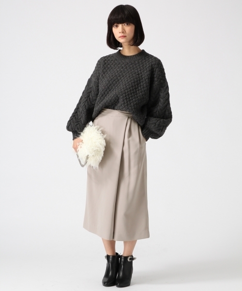 HARE（ハレ）の「アシメラップクロップドパンツ(HARE)（その他パンツ・レディース・グレー系その他/ネイビー/レッド系その他/グレー・SMALL/MEDIUM）」の19枚目の写真