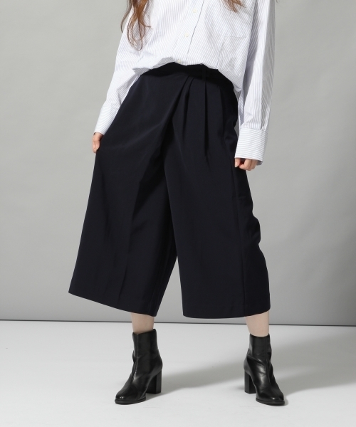 HARE（ハレ）の「アシメラップクロップドパンツ(HARE)（その他パンツ・レディース・グレー系その他/ネイビー/レッド系その他/グレー・SMALL/MEDIUM）」の11枚目の写真