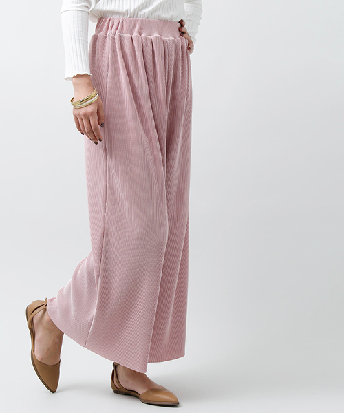 WEGO（ウィゴー）の「WEGO/サテンプリーツワイドパンツ（その他パンツ・レディース・ブラック/サックスブルー/アイボリー/ライトピンク・FREE）」の4枚目の写真