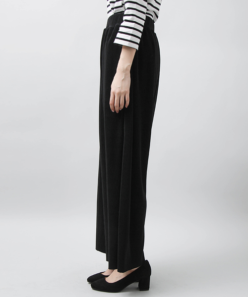 WEGO（ウィゴー）の「WEGO/サテンプリーツワイドパンツ（その他パンツ・レディース・ブラック/サックスブルー/アイボリー/ライトピンク・FREE）」の18枚目の写真