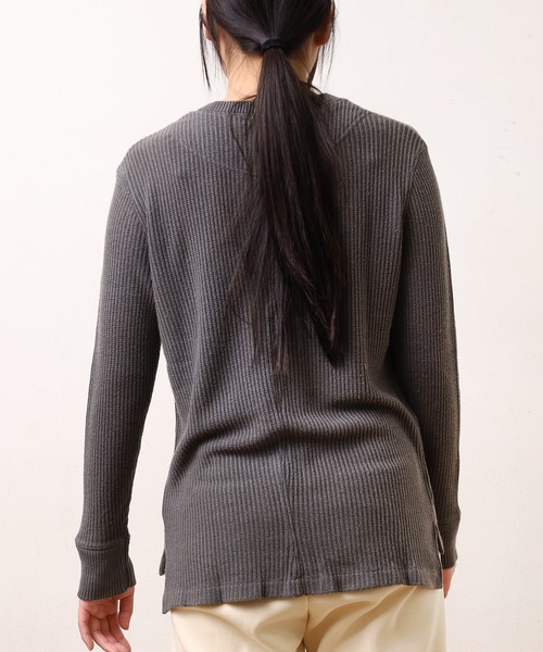 Audition(オーディション)の「M0541 ピグメントVネックプルオーバー(Tシャツ/カットソー・レディース・バーガンディー/オリーブ/チャコール・MEDIUM)」の19枚目の写真