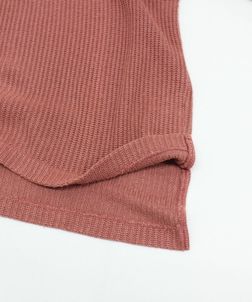 Audition(オーディション)の「M0541 ピグメントVネックプルオーバー(Tシャツ/カットソー・レディース・バーガンディー/オリーブ/チャコール・MEDIUM)」の6枚目の写真