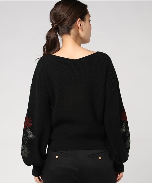 Khaju（カージュ）の「Khaju:エンブロイダリーアゼプルオーバー（ニット/セーター・レディース・ブラック/ワイン・ONE SIZE）」の5枚目の写真