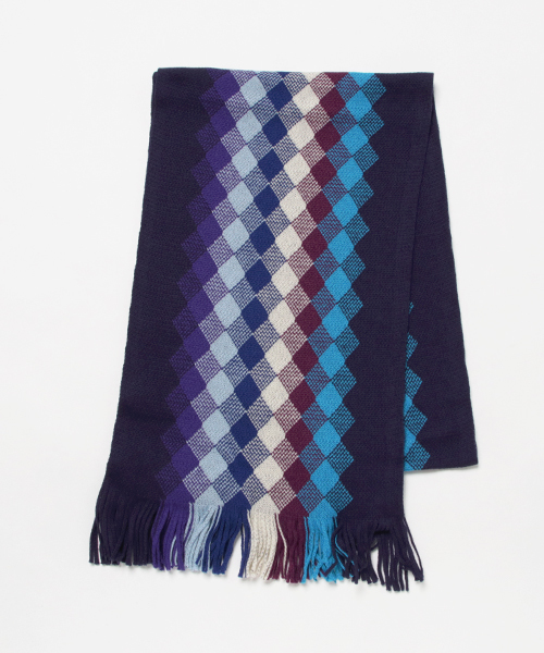 RAMUDA（ラムダ）の「ウール　ラッセルアーガイル調マフラー（マフラー・メンズ・パープル/ブラウン/ボルドー・ﾌﾘ-）」の8枚目の写真