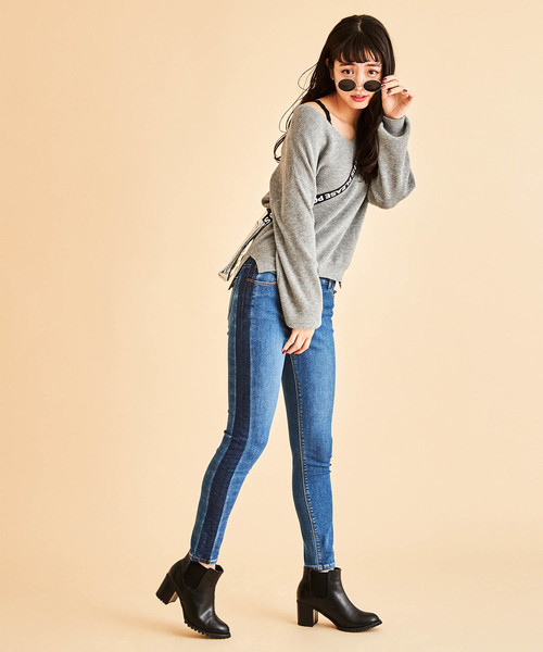 WEGO(ウィゴー)の「WEGO/プチプラビニールサコッシュ(ショルダーバッグ・レディース・ブラック/ホワイト系その他/レッド/シルバー/ブルー・FREE)」の18枚目の写真