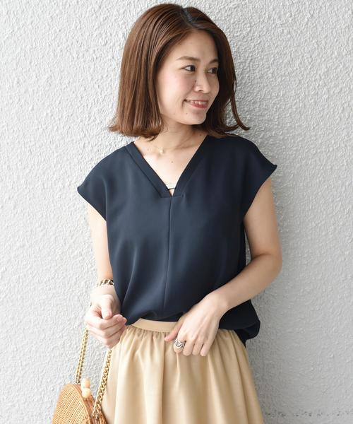 SHIPS for women - 専用です。新品 シップス パーツネックブラウス SHIPS（シップス）の「パーツネックフレンチスリーブブラウス