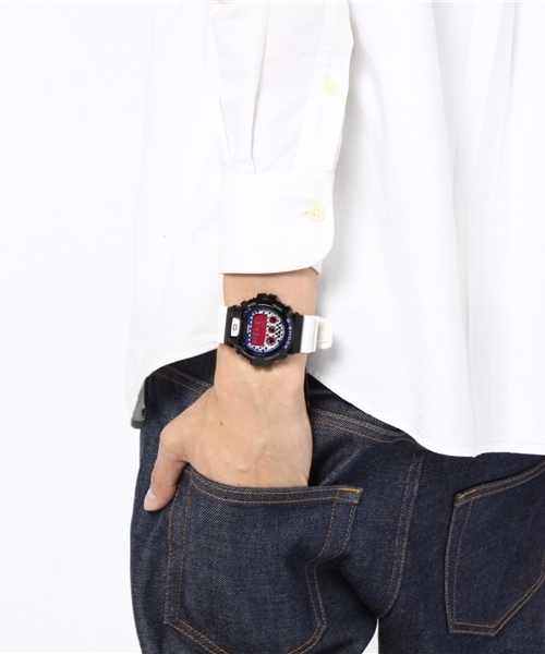 G-SHOCK（ジーショック）の「CRAZY COLORS （アナログ腕時計・メンズ・オレンジ系その他/ブラック×ホワイト/ホワイト×レッド/シルバー×ブラック・FREE）」の17枚目の写真