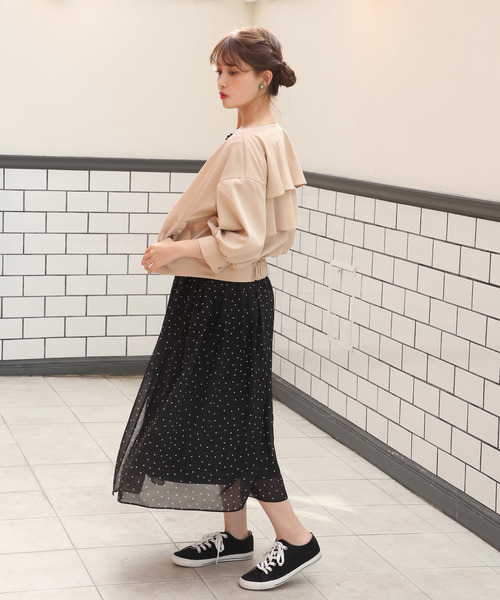 one after another NICE CLAUP(ワンアフターアナザーナイスクラップ)の「フリルブルゾン(ブルゾン・レディース・ブラック/ベージュ/レンガ・FREE)」の8枚目の写真