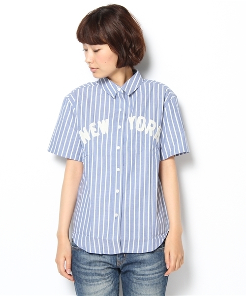 WEGO（ウィゴー）の「WEGO/NEWYORKワッペンツキシャツ（S）（シャツ/ブラウス・レディース・オフホワイト/ブルー/サックスブルー・FREE）」の4枚目の写真