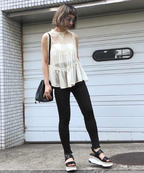 PAGEBOY(ページボーイ)の「ノースリティアードブラウス(シャツ/ブラウス・レディース・オフホワイト/ブラック/ベージュ/ラベンダー・FREE)」の16枚目の写真