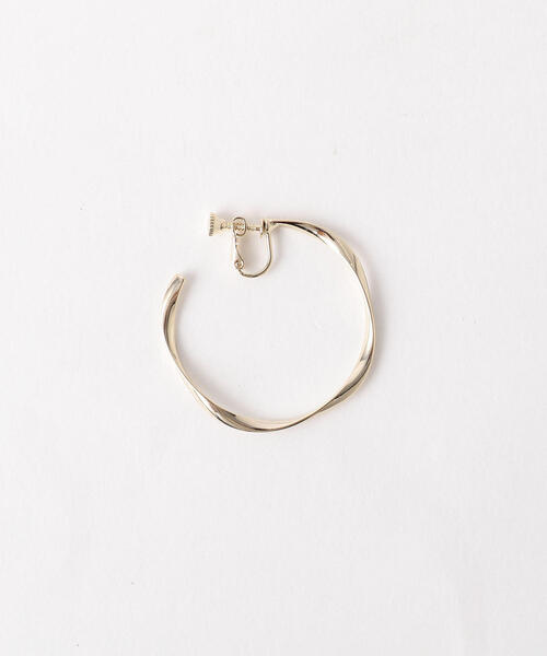 BEAUTY&YOUTH UNITED ARROWS(ビューティーアンドユースユナイテッドアローズ)の「BY∴ ヘンケイフープイヤリング(イヤリング・レディース・シルバー/ゴールド・FREE)」の4枚目の写真