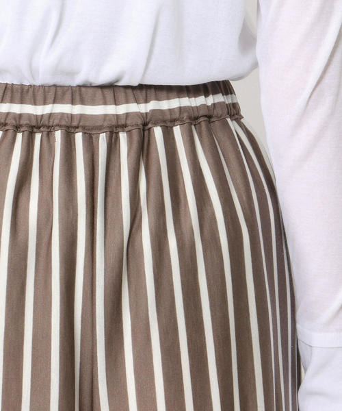 GALERIE VIE（ギャルリー ヴィー）の「テンセルジャージー タックワイドパンツ（その他パンツ・レディース・ネイビー/ベージュ系その他2/カーキ・36/32）」の9枚目の写真