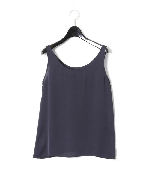 GRACE CLASS(グレースクラス)の「サテンノースリーブ(Tシャツ/カットソー・レディース・ブラック/ベージュ/ネイビー・36)」の3枚目の写真