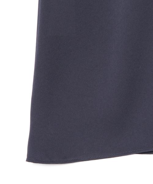 GRACE CLASS(グレースクラス)の「サテンノースリーブ(Tシャツ/カットソー・レディース・ブラック/ベージュ/ネイビー・36)」の11枚目の写真